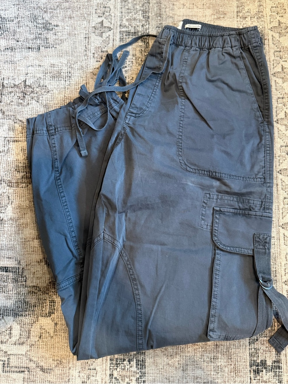 Abercrombie & Fitch Men's Cargo Pants in Slate